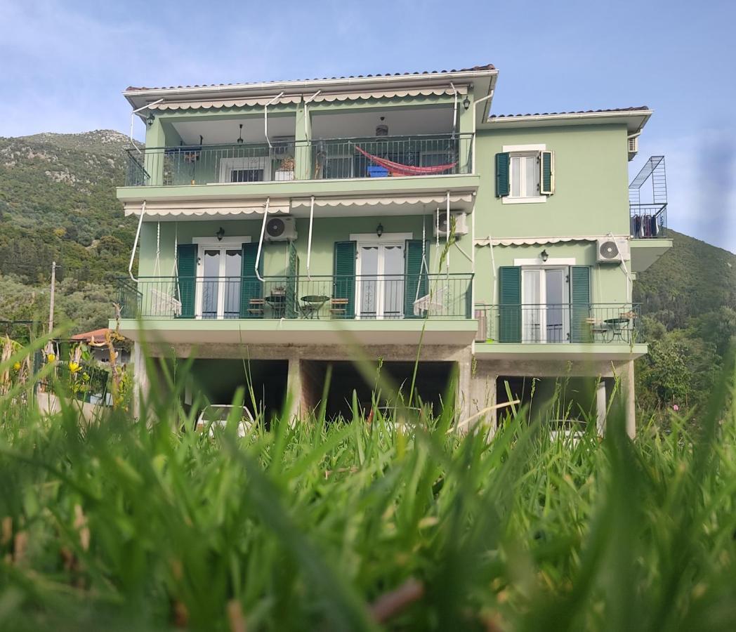 Villa Rosegarden à Sami  Extérieur photo