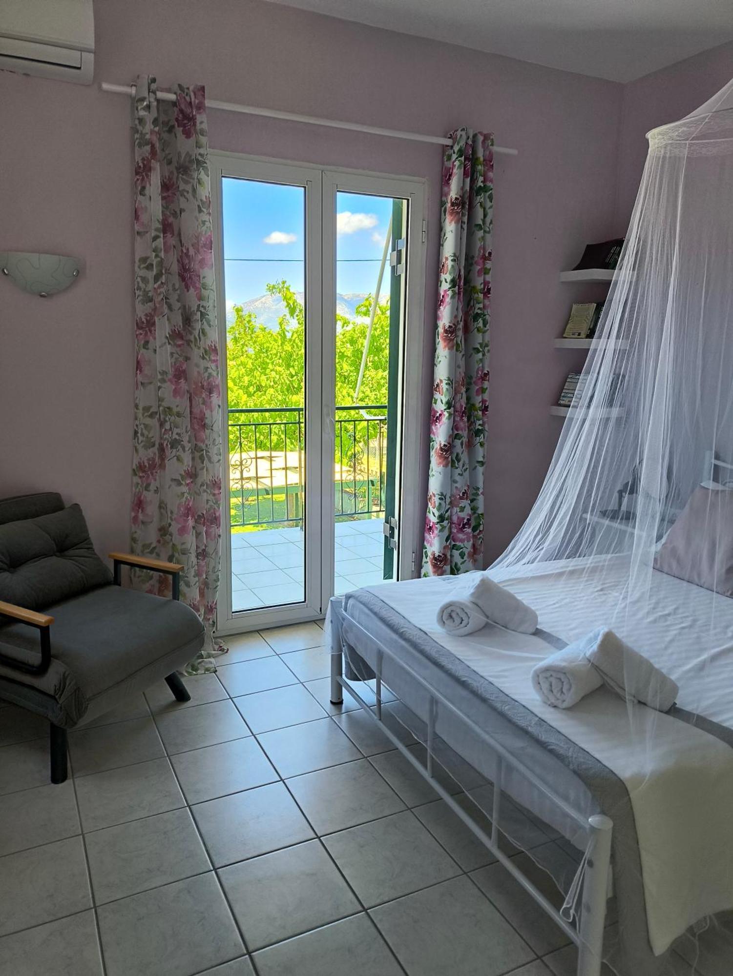 Villa Rosegarden à Sami  Extérieur photo